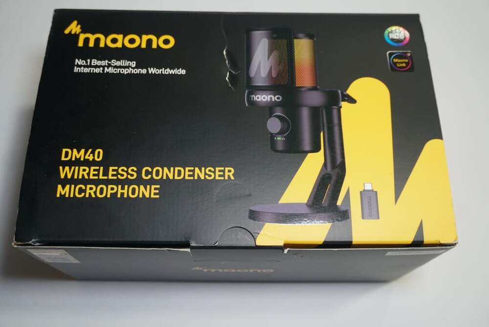 Maono DM40 Wireless Condenser Microphone
